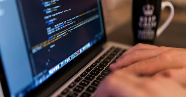 بناء موقع ويب: دليل شامل للمبتدئين والمحترفين